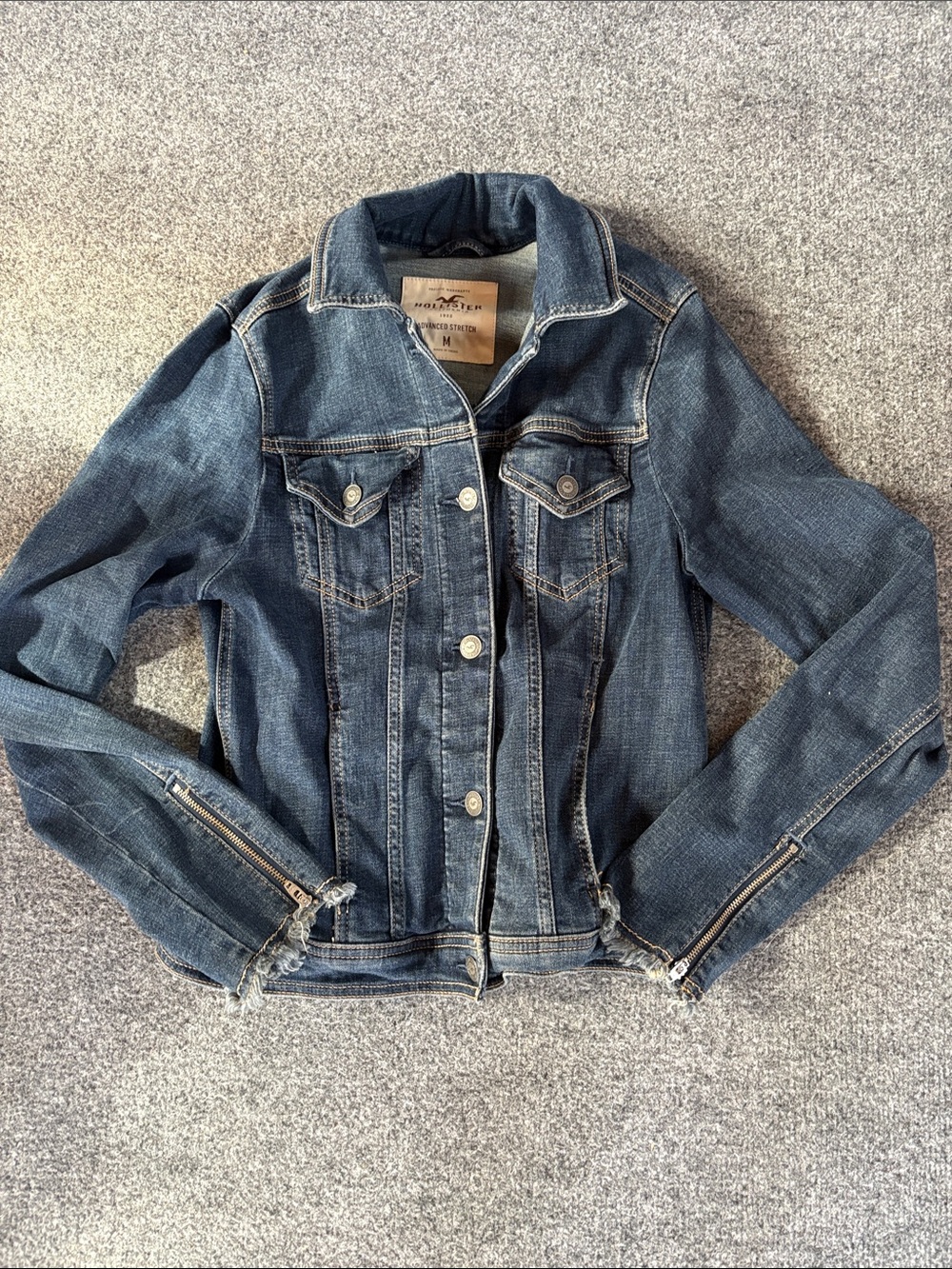 Hollister Dark Blue Denim Jacket - Button Closure - Size Medium